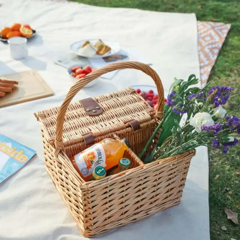 Bakul Picnic Berpemegang Mobi Garden