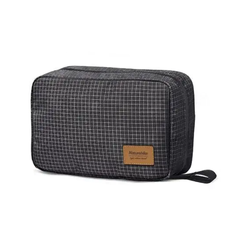 NH20SN010 SN03 Toiletry Beg Large _ Black